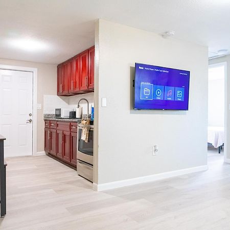 University Serenity Suites Tampa Luaran gambar